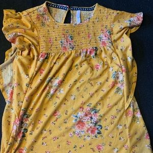 Xhilaration yellow shirt